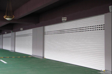 1Máquina de moldeado de rollo de puertas con persiana de 5 mm