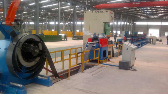 Máquina de moldeado vertical de estantes
