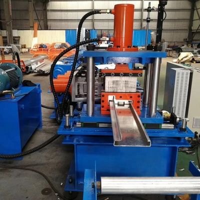 Máquina de moldear vigas para casas de contenedores