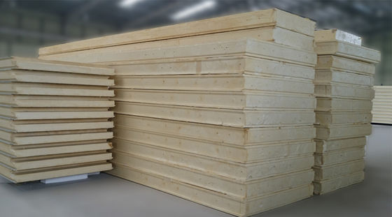 Máquina de fabricación de paneles de refrigeración de camiones de congelación