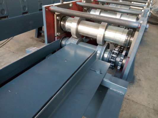 Máquina de moldeado de placas antipatinado
