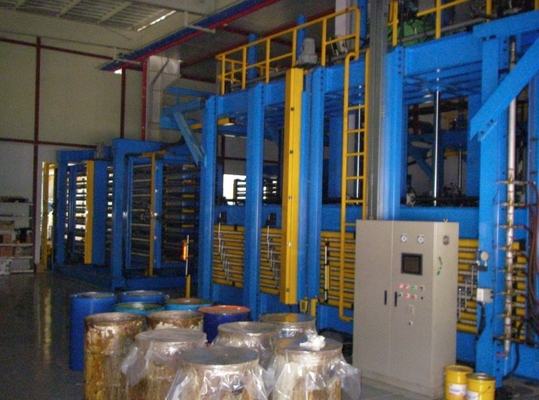 Máquina para paneles de panel de sandwich de línea discontinua PU PIR